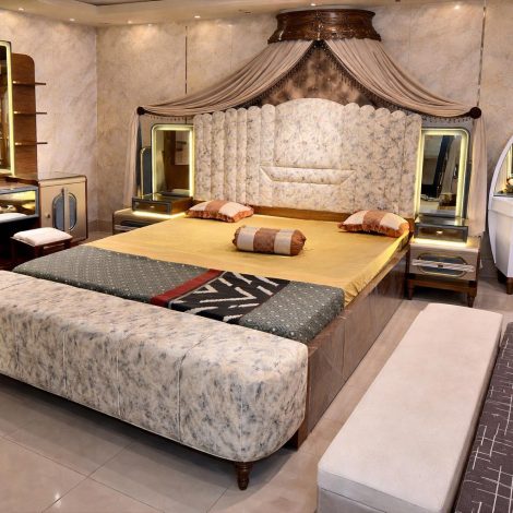 Luxury-Bedroom-Set-Karachi-4.jpeg